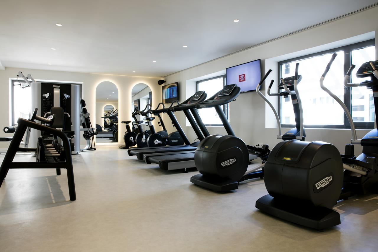 Hotel Barcelo Torre De Madrid Esterno foto The gym at The Ivy Collection