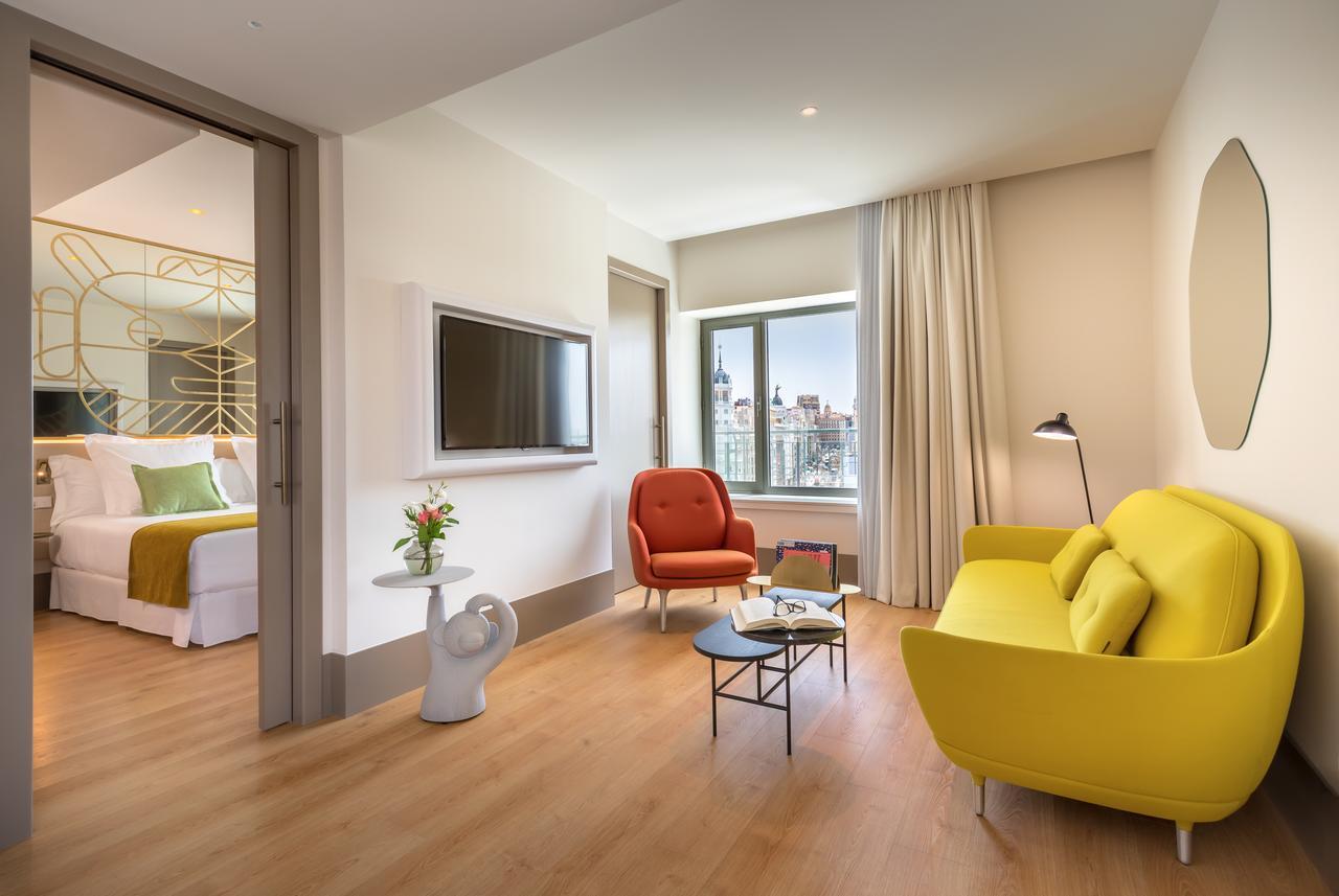 Hotel Barcelo Torre De Madrid Esterno foto Suite